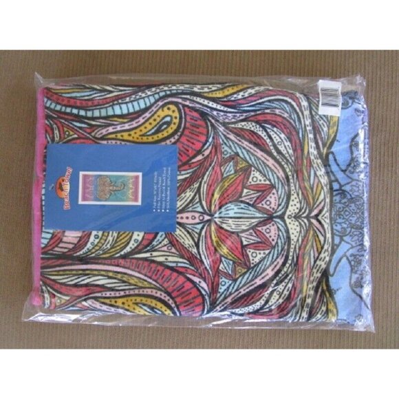 New Colorful Elephant Boho Beach Bath Pool Towel Gift Elephants Herd Zoo Indian - Picture 2 of 2